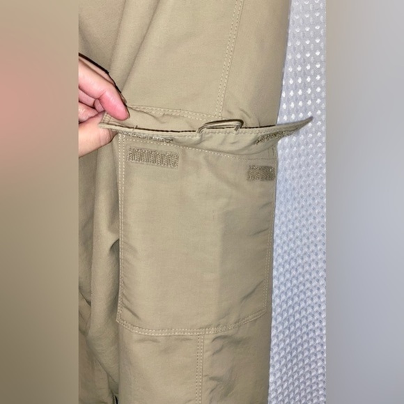 Women’s The north Face Tan cargo waist drawstring Capri pants‎ size 8 - Picture 7 of 15